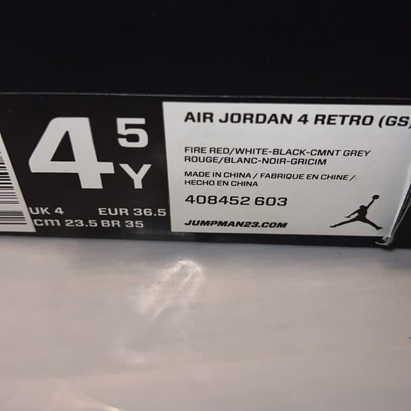 Air Jordan Retro 4 (Gradeschool) - Picture 3 of 9